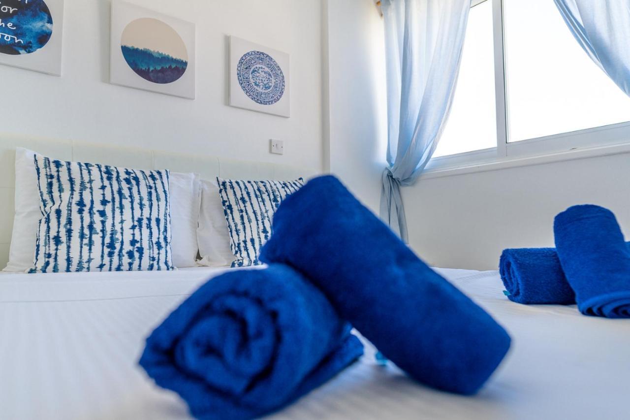 Makenzy Seaview Penthouse Apartment Larnaca Exterior photo