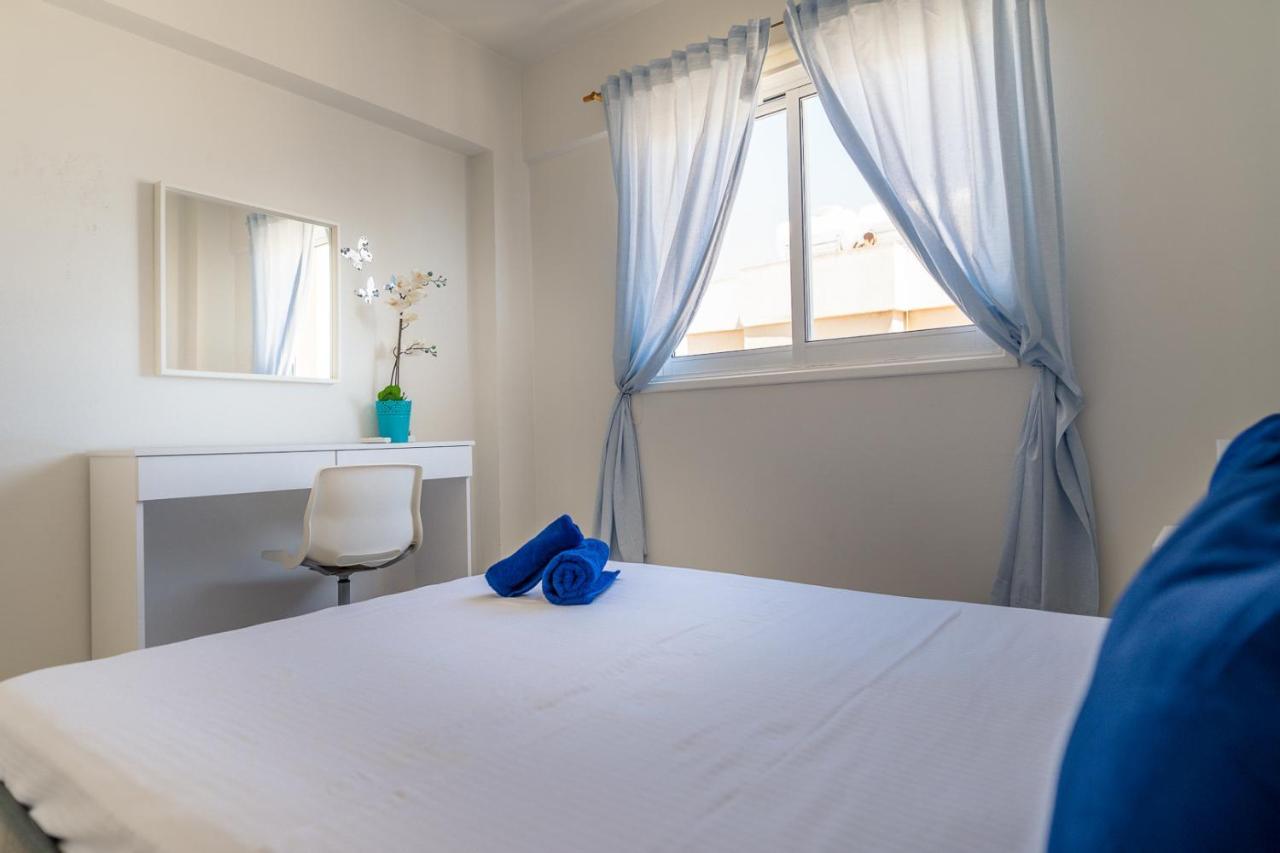 Makenzy Seaview Penthouse Apartment Larnaca Exterior photo